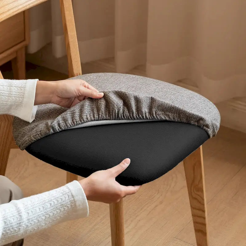 Chaise de salle à manger en bois de chêne massif avec assise rembourrée et dossier incurvé