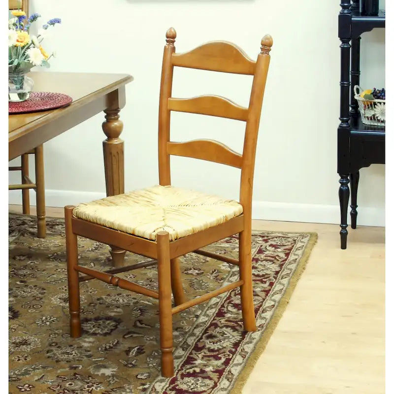 Chaise de salle à manger française rustique à dossier échelle avec assise en jonc tressé