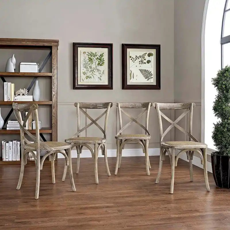 Chaise de salle à manger rustique en orme avec assise en rotin et pieds fuselés